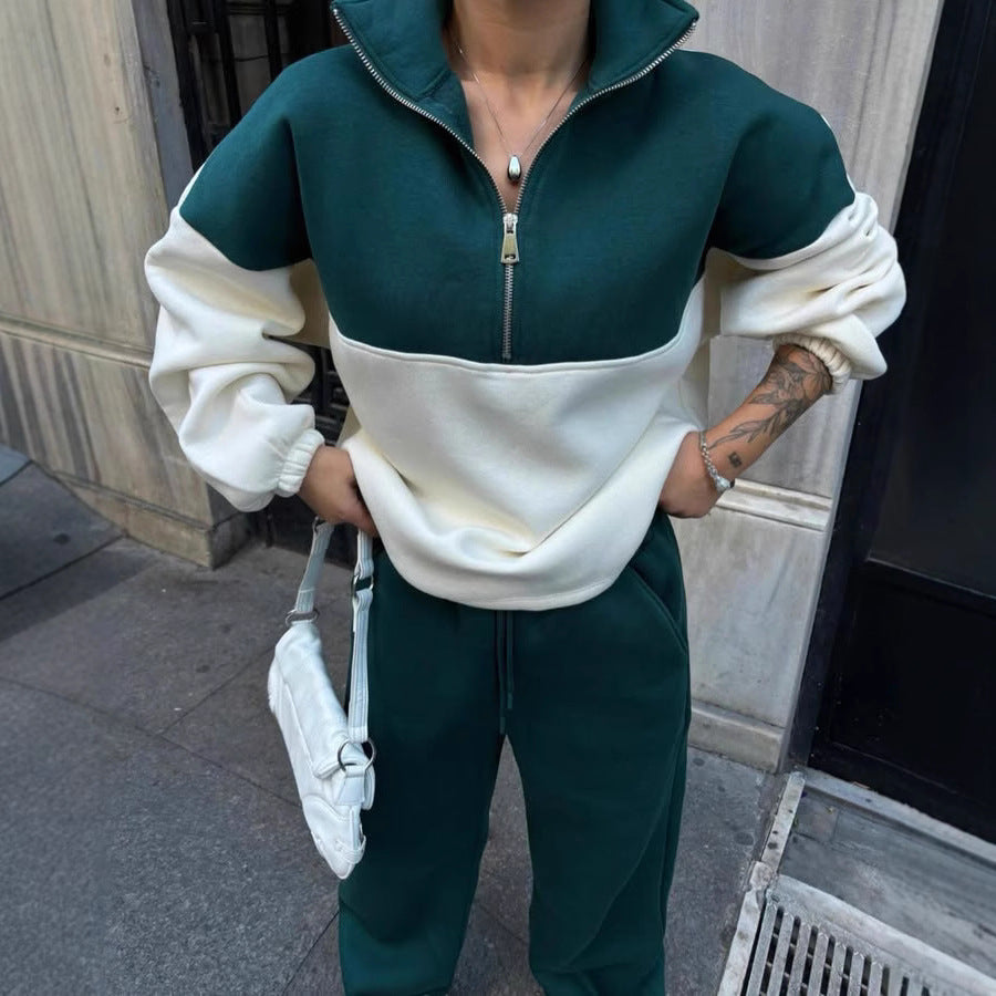 Kvinnes fleece sweatshirt med høy krage og praktiske sidelommer Skjora