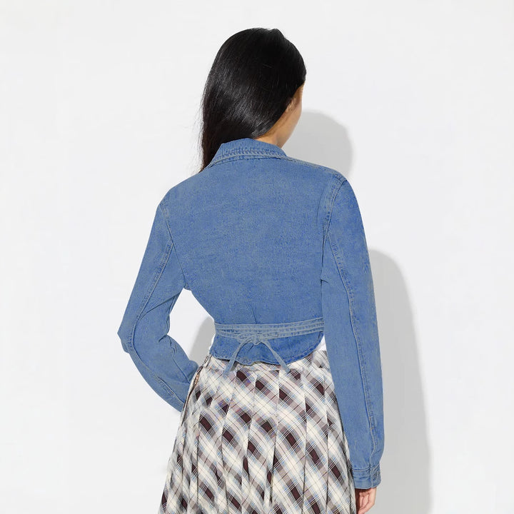 Dames Jeansjakke i moderne oversized stil med forkortet snitt og praktiske lommer Skjora