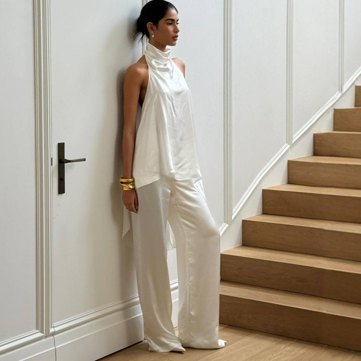 Damer elegant satinert en-deltakostyme med asymmetrisk snitt Skjora
