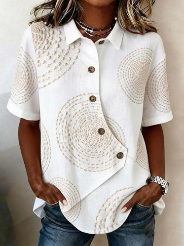 Dame spesielt designet bluse med unike knapppanel Skjora