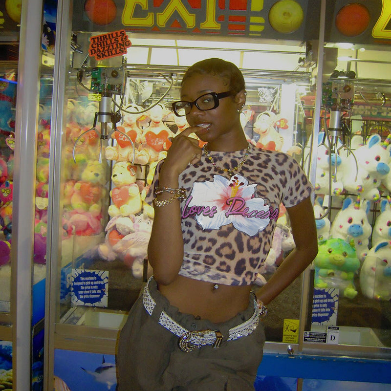 Dame fashionable Crop-Topp med blomstertrykk og trendy leopardmønster Skjora