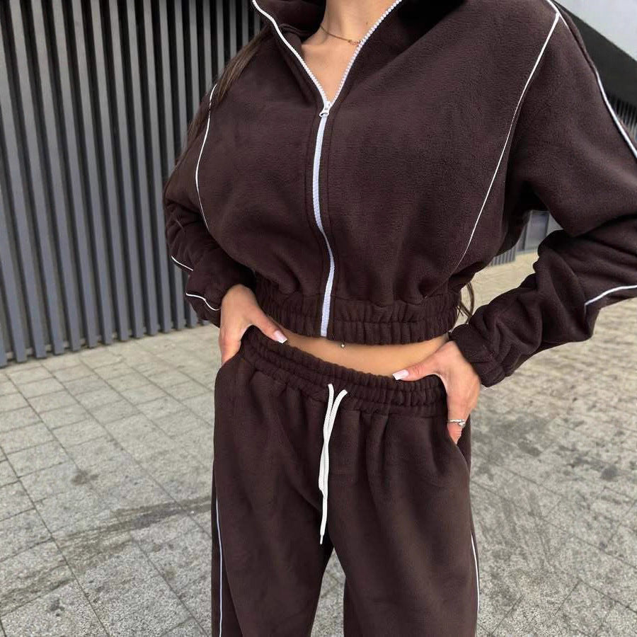 Damer fleece treningssett med høy ståkrage og komfortable mansjetter Skjora