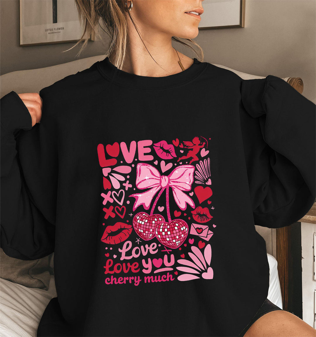 Dame sweatshirt med voluminøse ermer og lekent kirsebærmotif Skjora