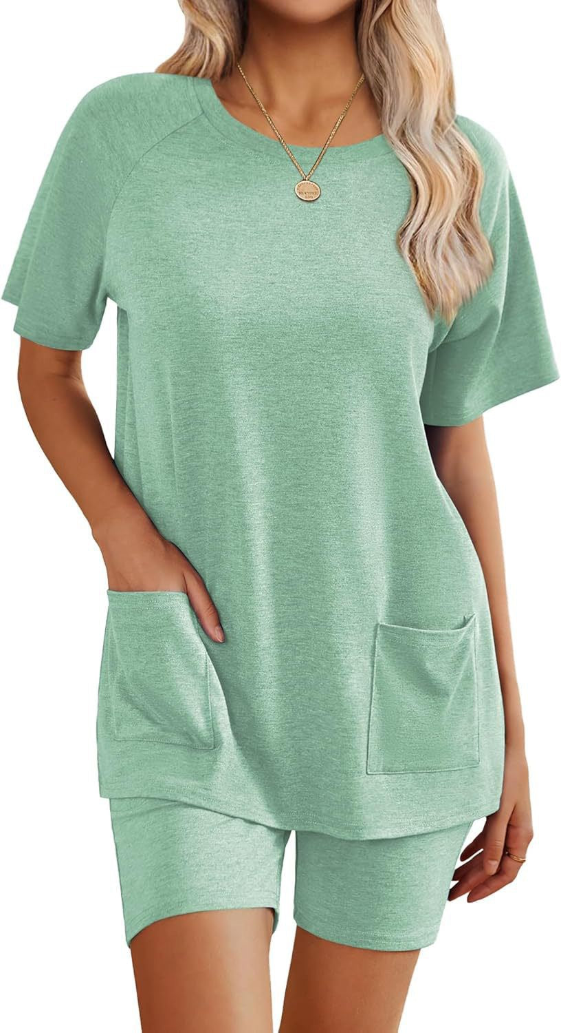 Dame Loungewear-set med behagelig vid passform og praktiske lommer Skjora