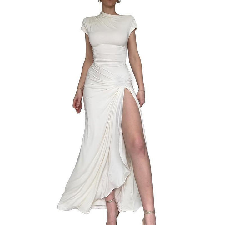 Damer Elegant Maxikjole med asymmetrisk snitt og dekorativ drapering Skjora