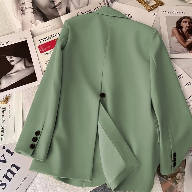 Ladies Elegant and Modern Cut Blazer Skirt