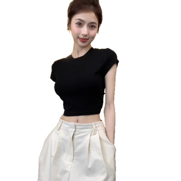 Kvinne crop top med en tettsittende kutt og elastisk materiale