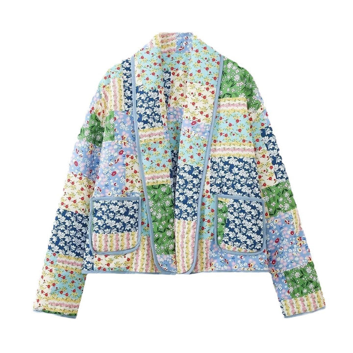 Kvinne Patchwork Kimono Jakke i Romantisk Design med Praktiske Lommer Skjora