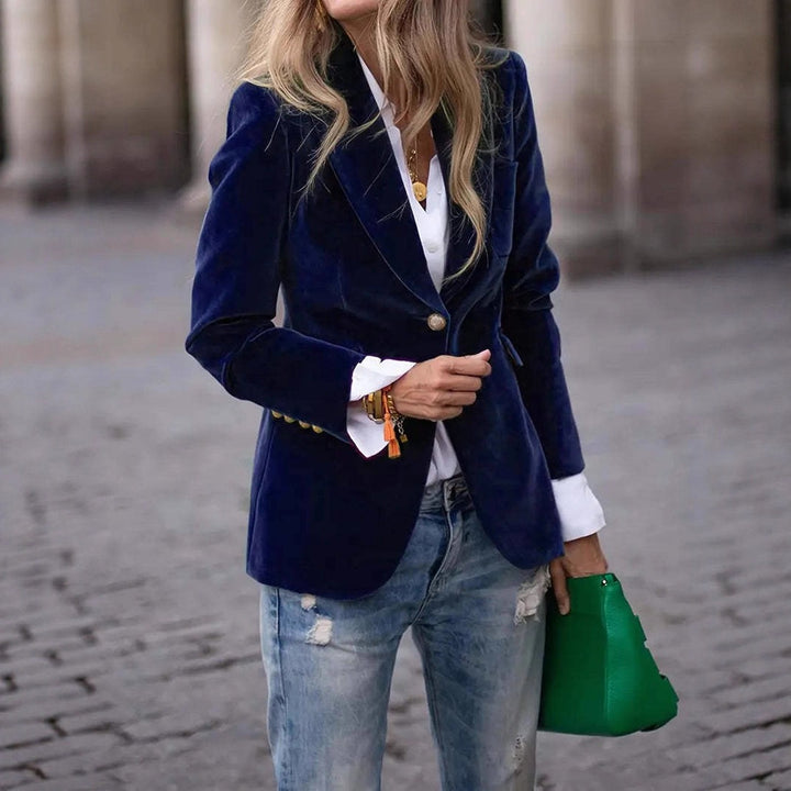 Dame Elegant Fløyelsblazer med Skreddersydd Passform og Gullknapper Skjora