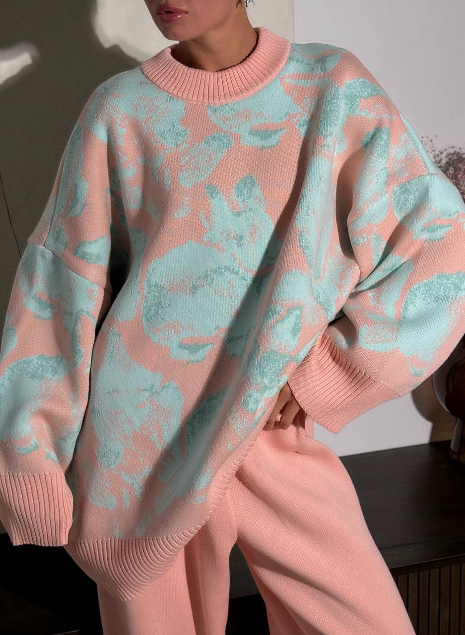 Kvinnens koselige sweatshirt med trendy blomstermønster Skjora