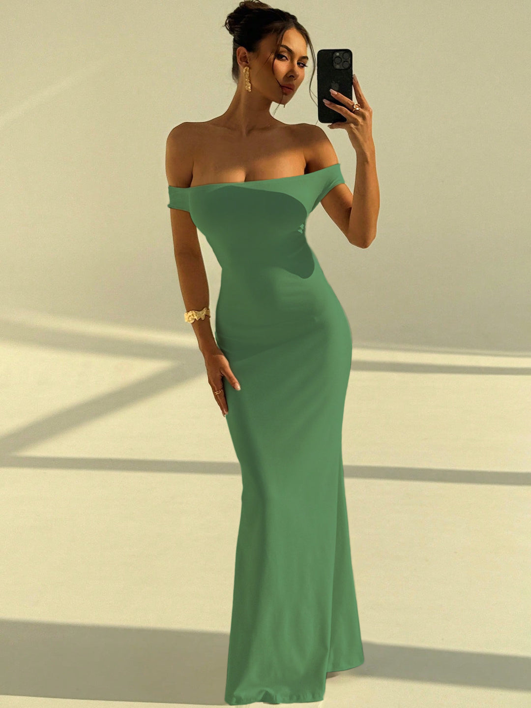 Damer Elegant Off-Shoulder Maxikjole med figurnær passform Skjora