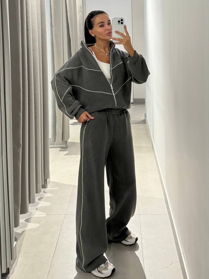 Kvinnes elegant fritid loungewear sett med lange ermer og glidelås Skjora