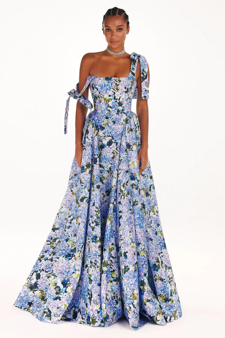 Kvinnelig Elegant Maxi Kjole med Av-Shoulder Stropper og Blomstertrykk