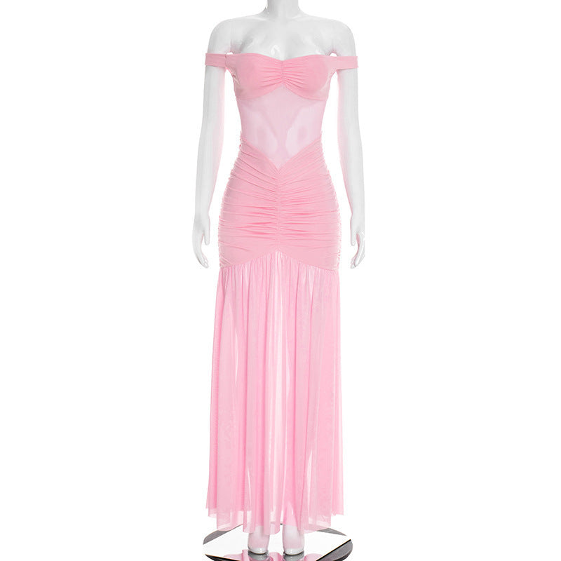 Dame elegant Maxikjole med Off-Shoulder-design og raffinerte rynkeelementer Skjora