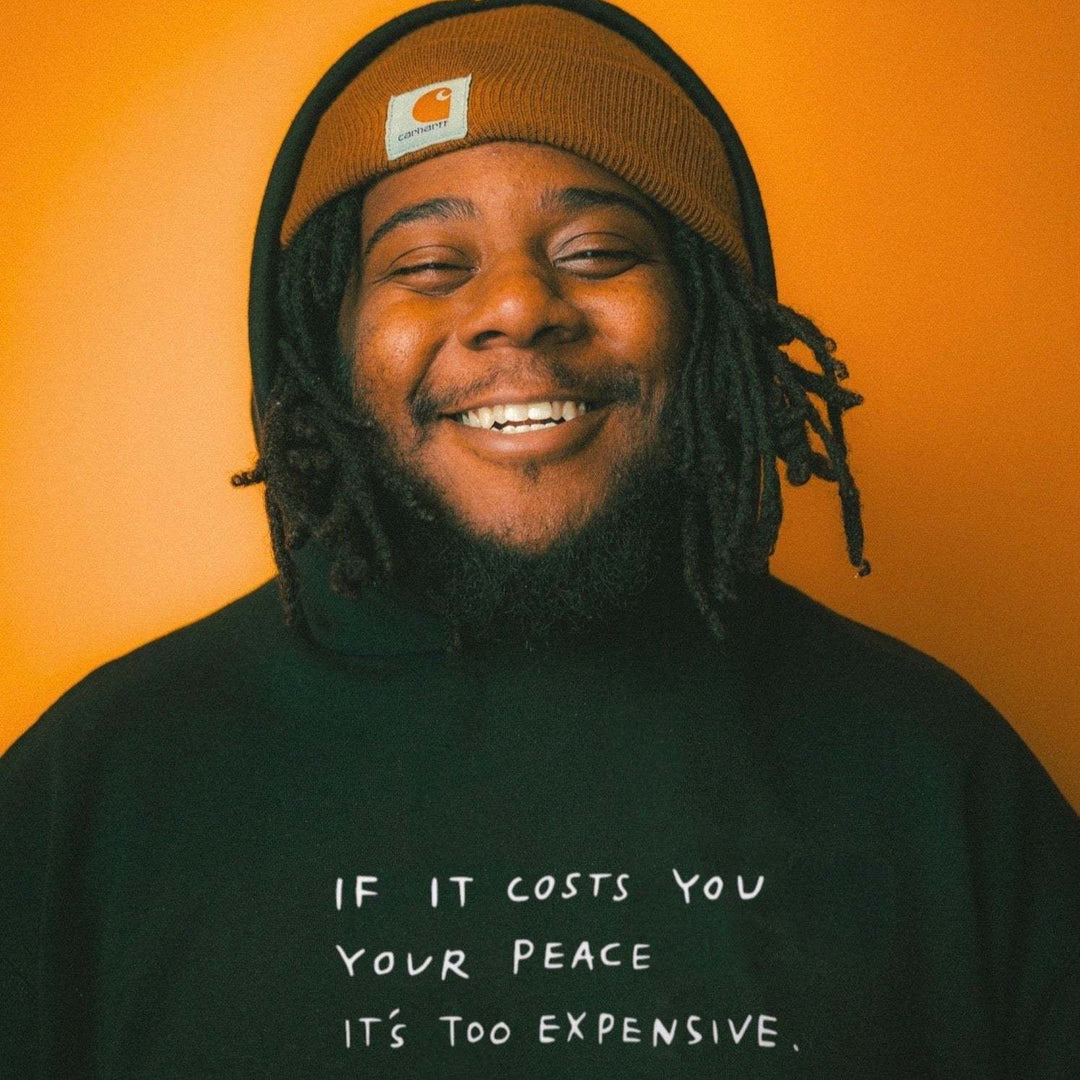 Dame hoodie med inspirerende motiv Skjora