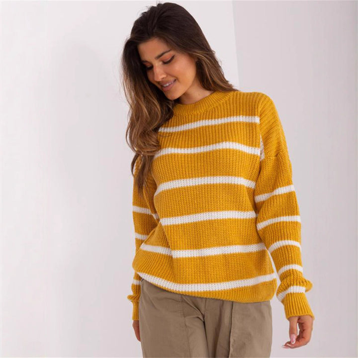 Kvinnes chunky strikkegenser med uformelt stripemønster og rund hals Skjora