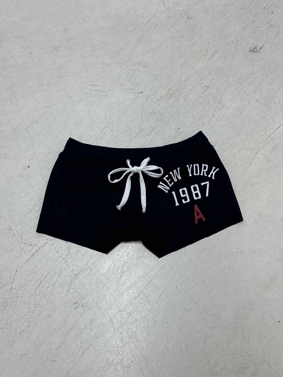 Dame Sporty Badshorts med høy midje og justerbar snor