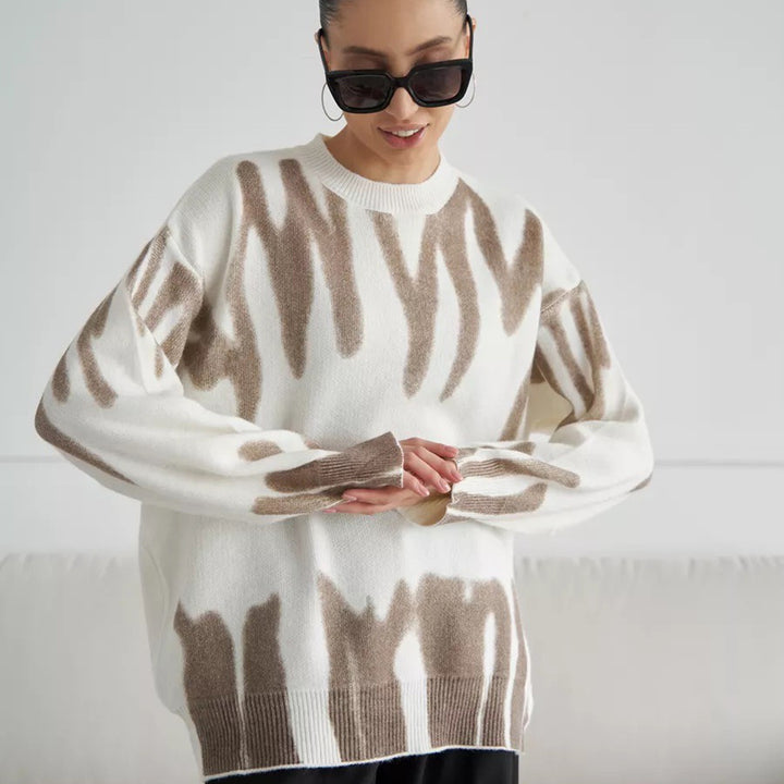 Damer trendy genser med moderne gradient og avslappet passform Skjora