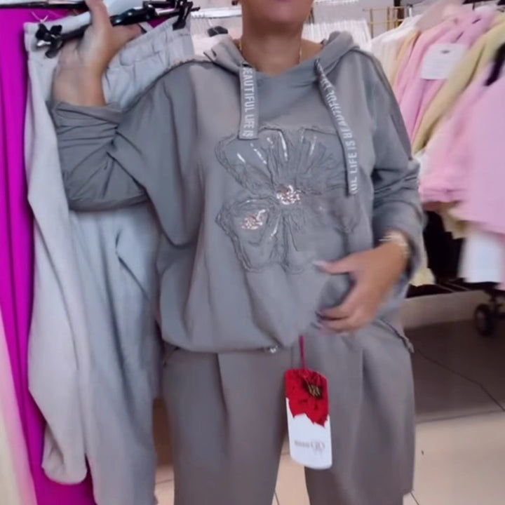 Damer avslappet hettegenser med delikat blomsterdesign og høy-kvalitets broderi Skjora