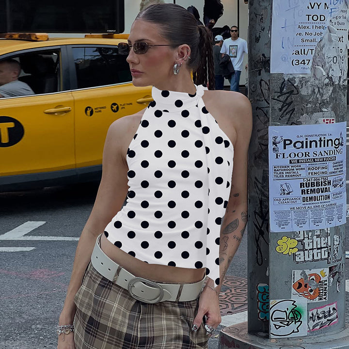 Dame asymmetrisk polka-prikket topp med høye skjæringslinjer og elegant halterdesign Skjora