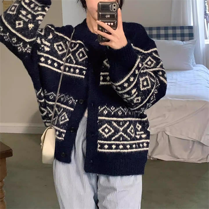 Damer casual cardigan med unikt mønster og mykt materiale Skjora