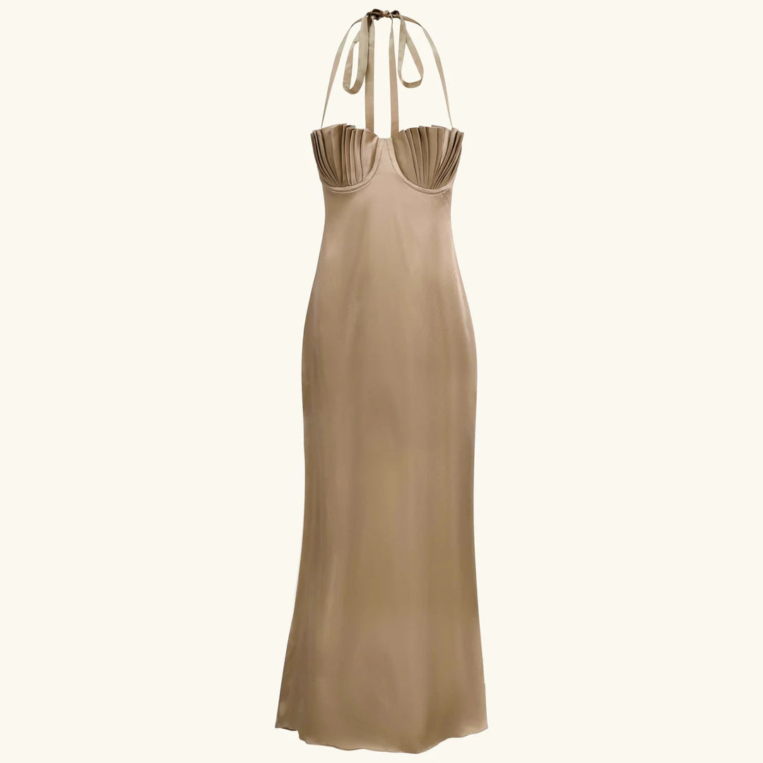 Damen Abendkleid mit tailliertem Oberteil und raffinierten Falten Skjora