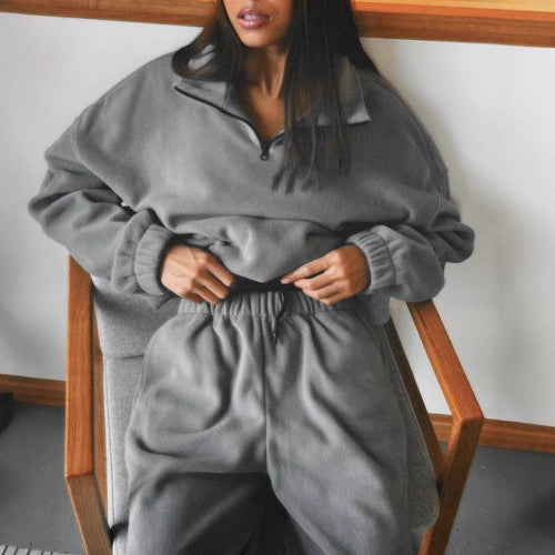 Kvinnes Fleece Loungewear Sett med Høy Krage og Glidelås Skjora
