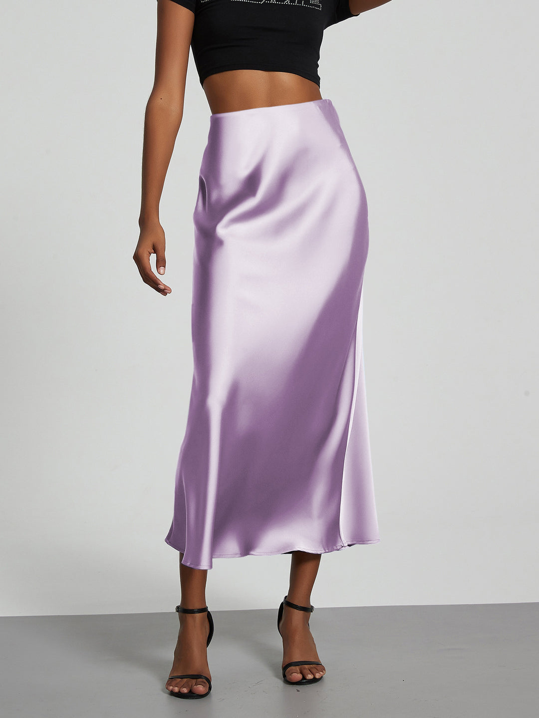 Dame Elegante og flytende Satin Maxiskjørt Skjora