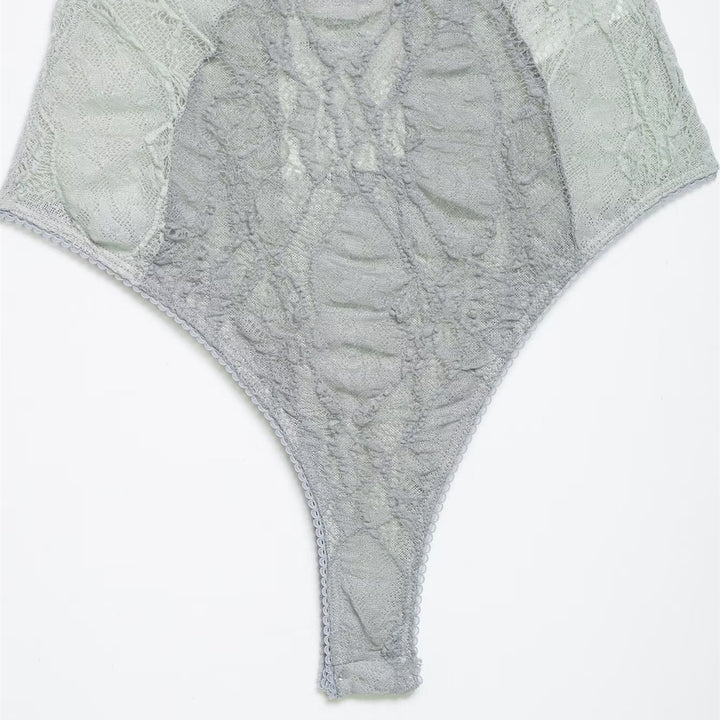 Dame spitzebody med forførende design og skjøre stropper Skjora