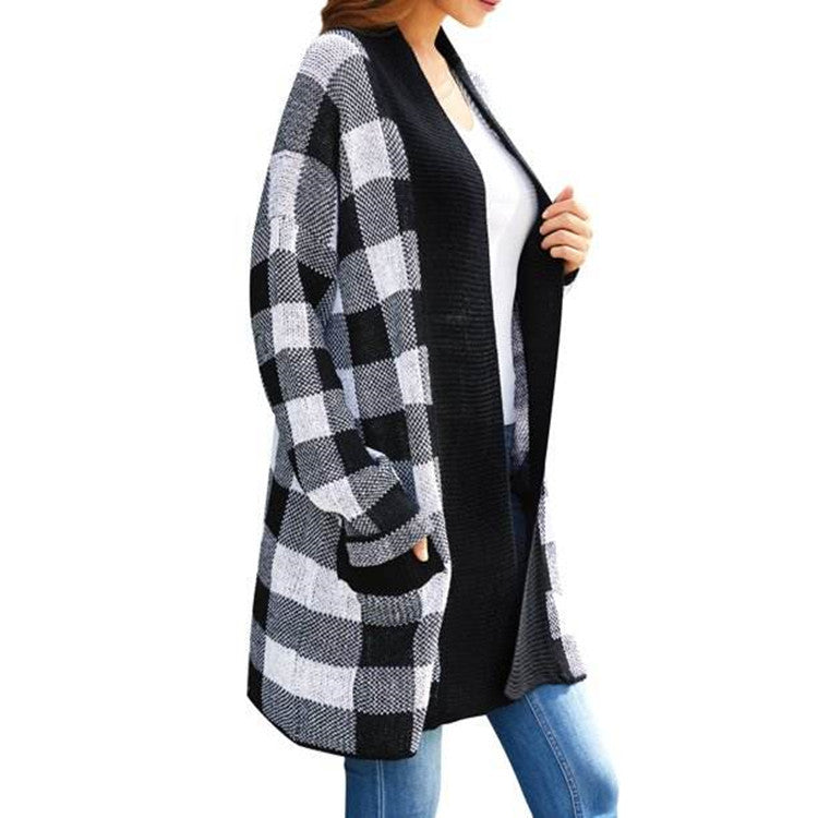 Kvinnes chunky strikket cardigan i et klassisk rutemønster med en avslappet passform Skjora