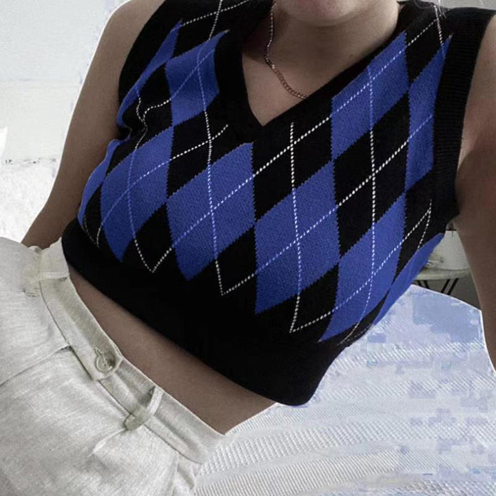 Dame cropped strikketopp med moderne rombemønster Skjora