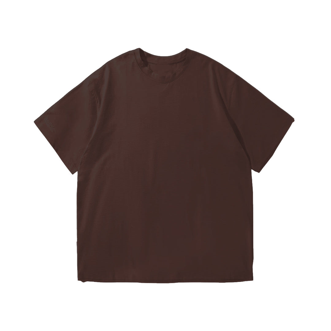 Dame avslappet oversized T-skjorte laget av pustende materiale Skjora