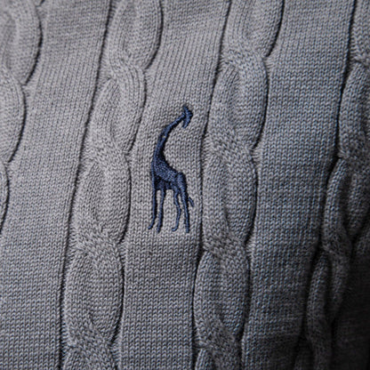 Skjora | Herre strikkegenser med fletteMønster og rund hals