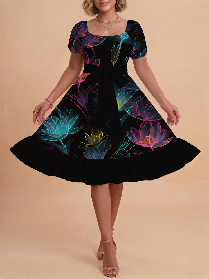 Damen Sommerkleid mit floralem Puffärmel und taillierbarem Gürtel Skjora