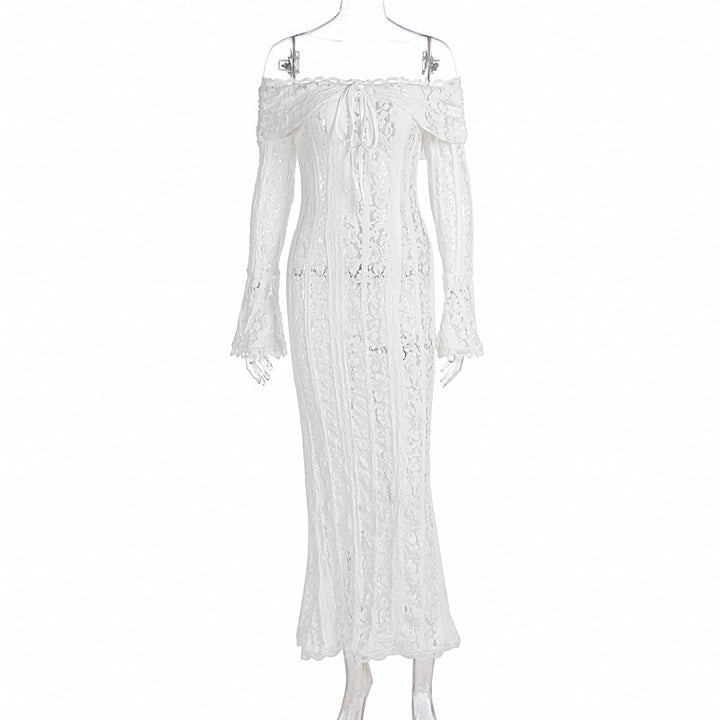 Dame Elegant spisskjole i figurnær passform med off-shoulder design Skjora