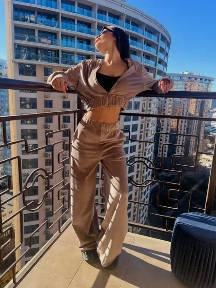 Kvinners sporty velour loungewear-set med hette og elastisk midjebånd Skjora