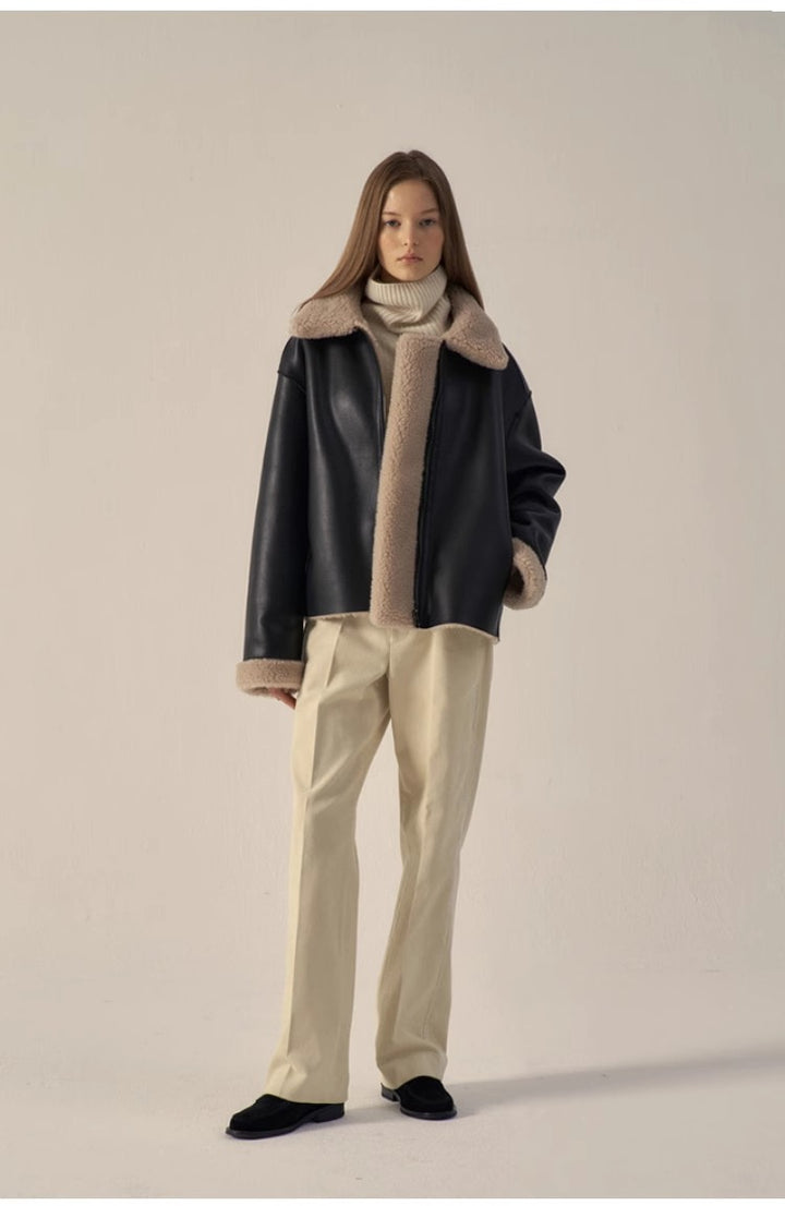 Dame elegant skinnjakke med teddyfor Skjora
