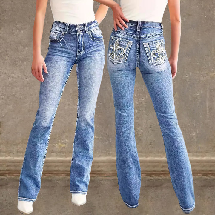 Kvinne Flared Jeans i Vintage Stil med Høy-Grad Detalj og Raffinert Broderi Skjora