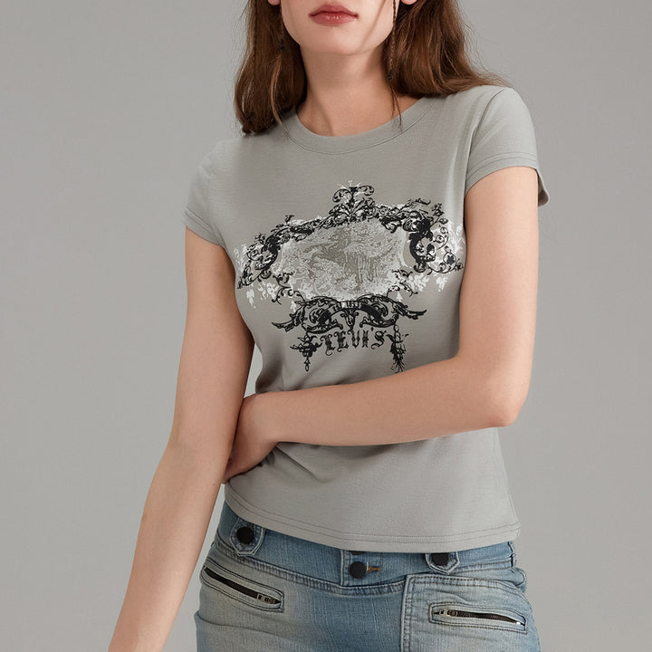 Damer uformell grafikk-crop-top med rund halsutskjæring Skjora