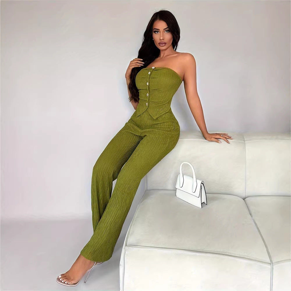 Damer elegant jumpsuit med innsvingt snitt og knappdetaljer Skjora