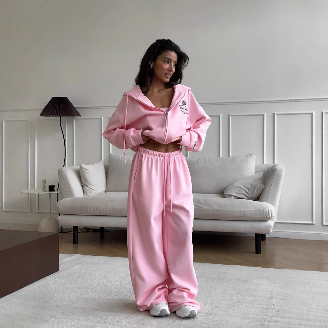 Kvinne Cozy Athleisure Sett med kortet hettegenser og vide joggebukser Skjora