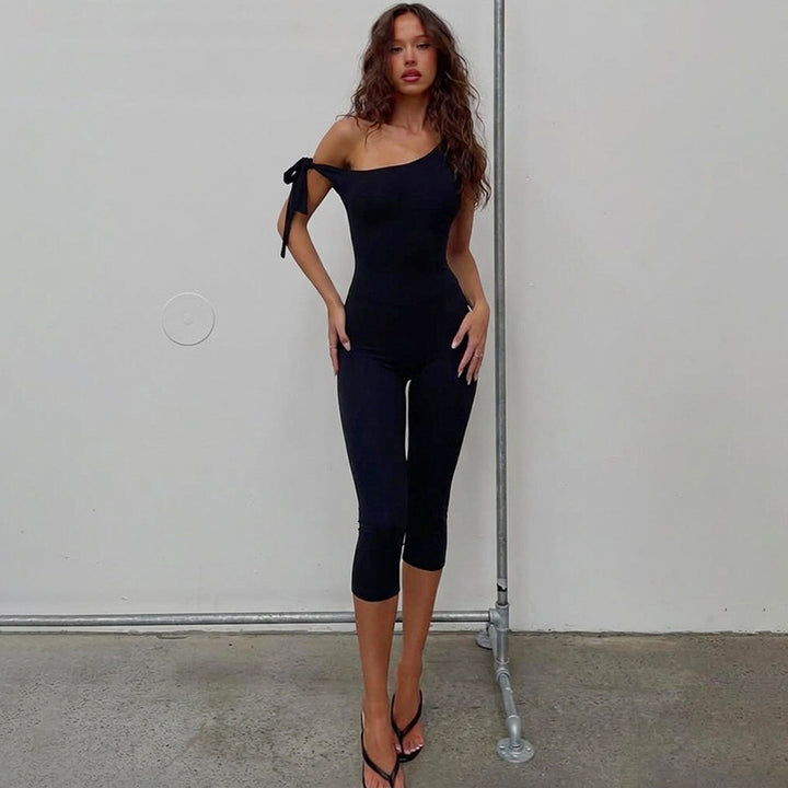 Dame trendy jumpsuit med asymmetrisk utringning og leopardmønster Skjora
