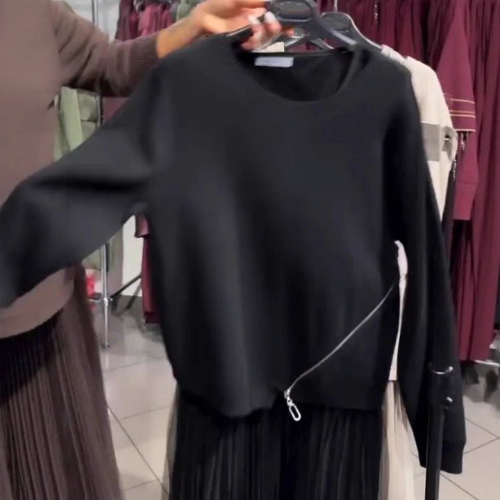 Kvinnes trendy, asymmetrisk genser med draping Skjora
