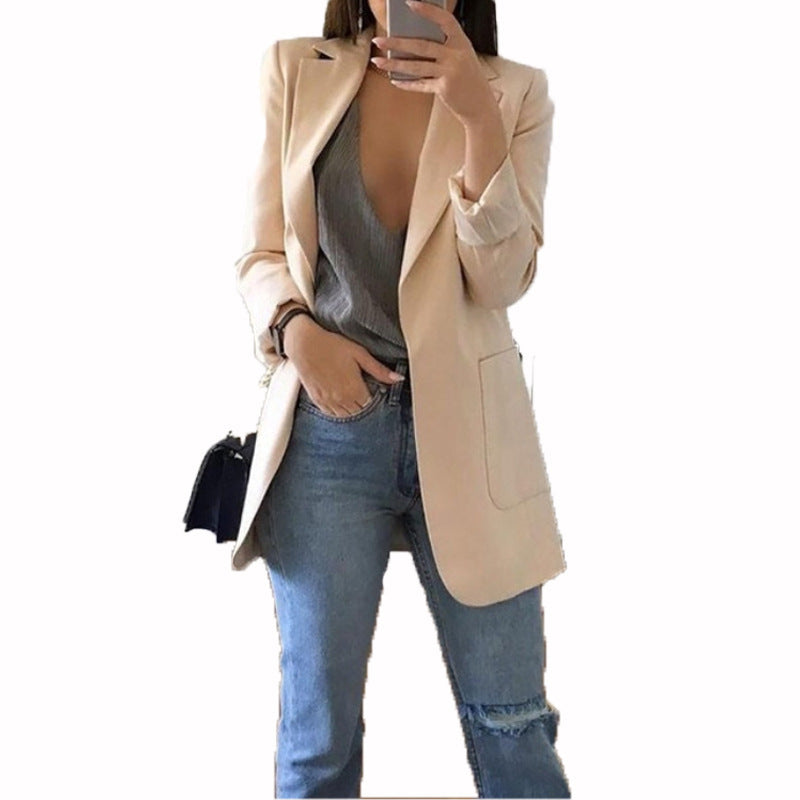Dame elegant blazer med innsvingt snitt og praktiske lommer Skjora
