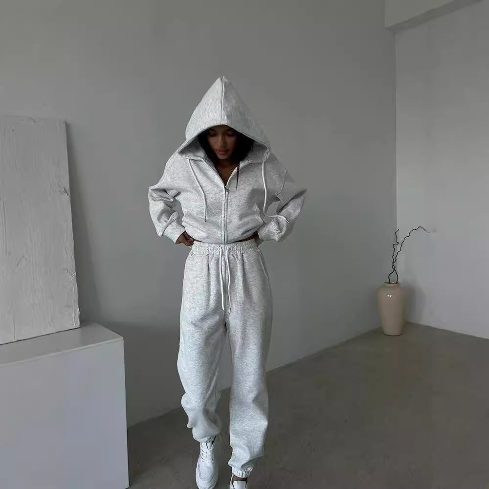 Dame tracksuit med hette og elastiske mansjetter Skjora