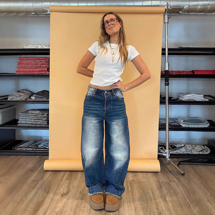 Dame moteriktige vide jeans med unikt snitt og høy midje Skjora