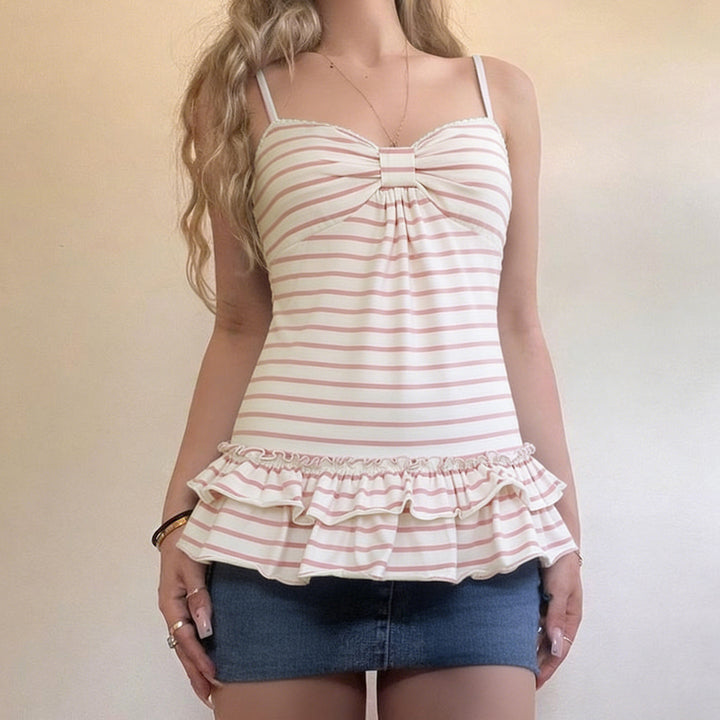 Dame bikini topp med volangkant og raffinerte design Skjora