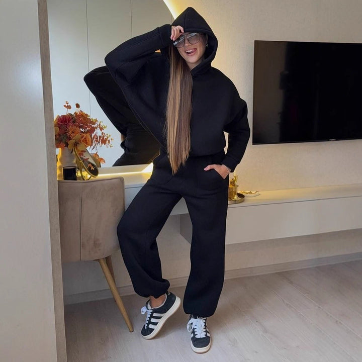 Dame casual hoodie og jogger kombinasjon Skjora