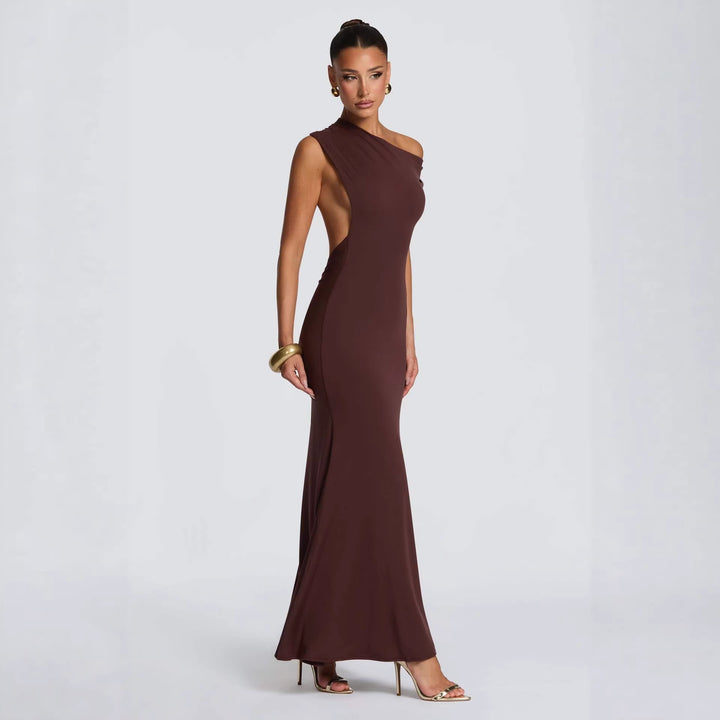 Kvinne Elegant Asymmetrisk Maxi Kjole med Avskåret Design Skjora