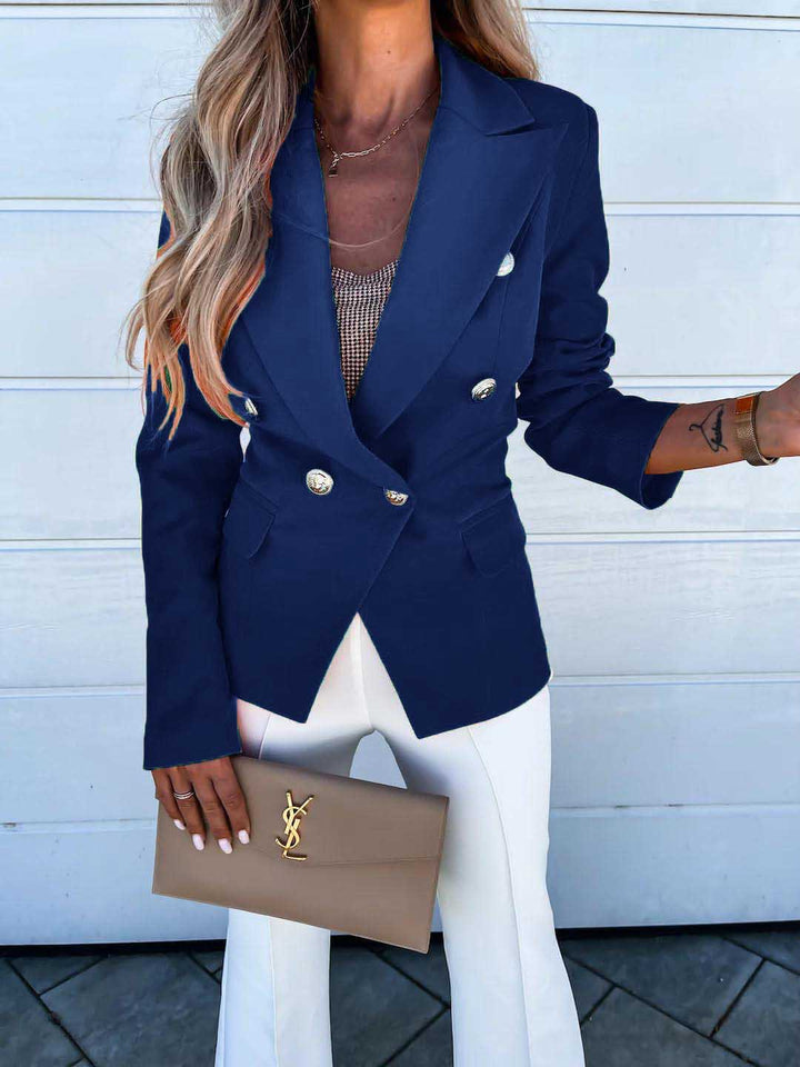 Dame moteblazer jakke med dobbel knappestolpe og elegante detaljer Skjora